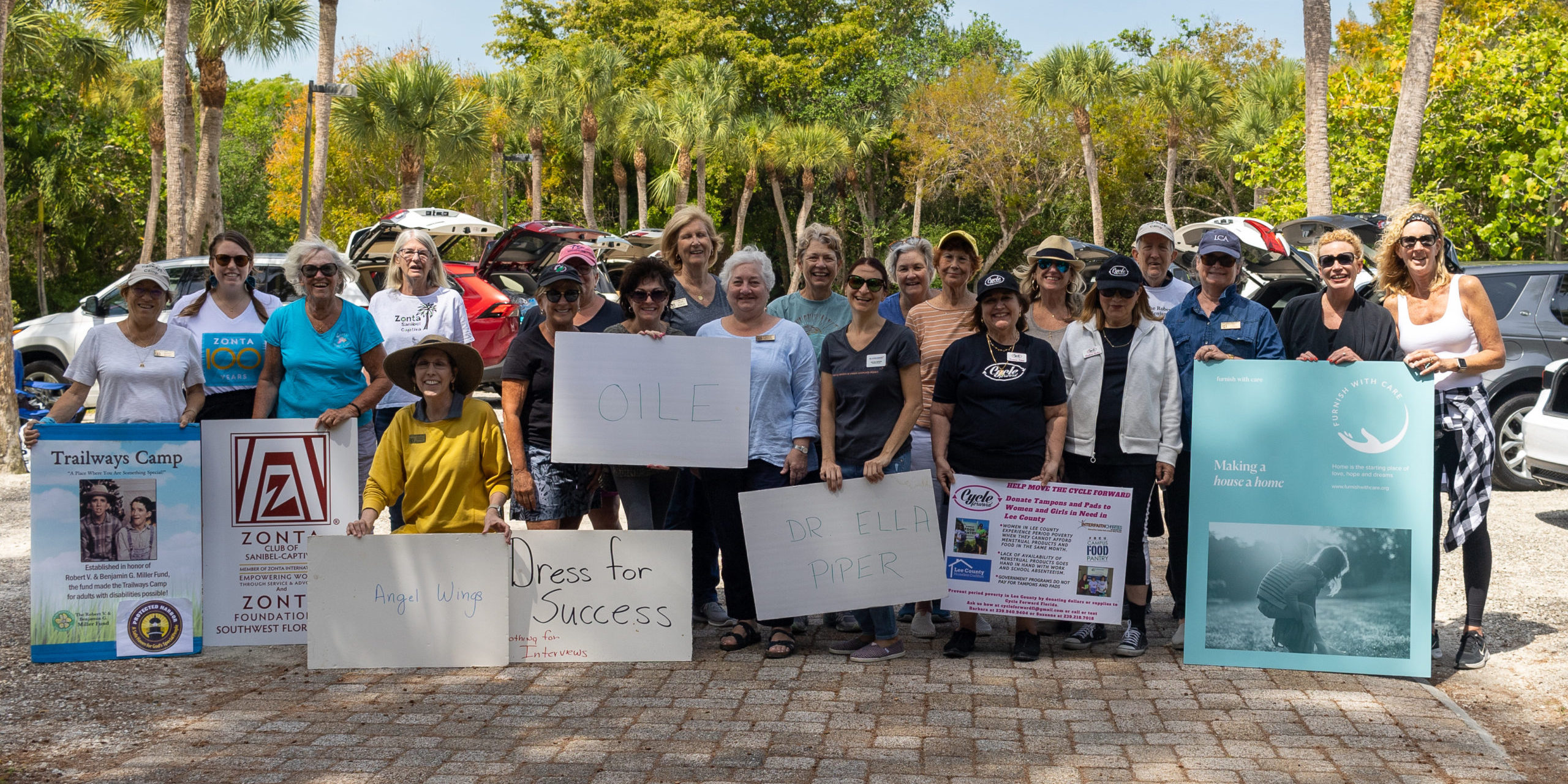 2022 Spring Collection Day Photo